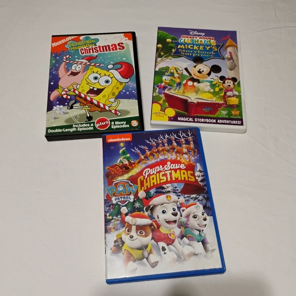 no brand Other - Children's Christmas Cartoon DVD Bundle